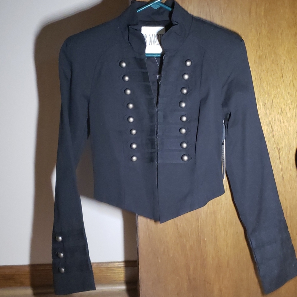 Blazer - Picture 1 of 1